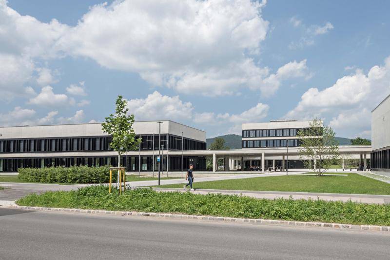 Harald A. Jahn/Richard Tanzer Pädagogische Hochschule Baden