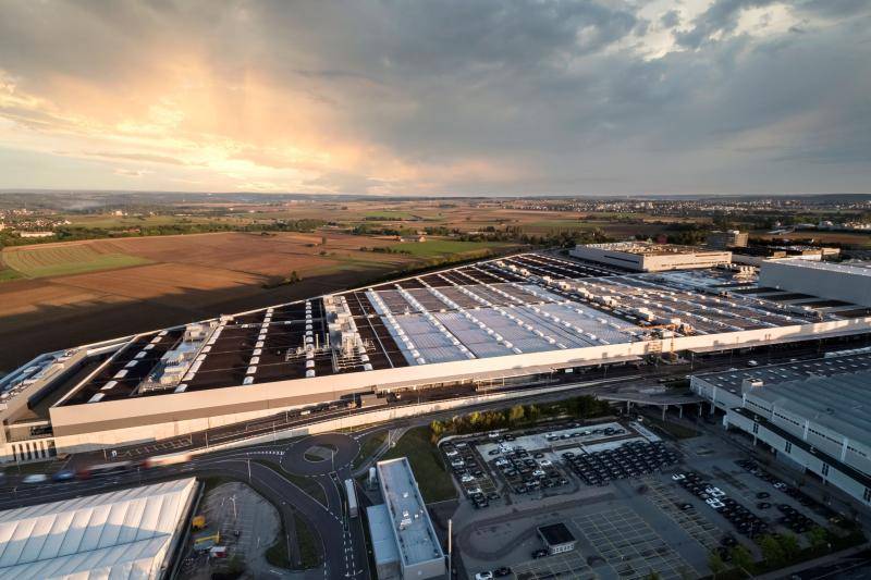 © Mercedes-Benz Group Mercedes Benz Factory 56